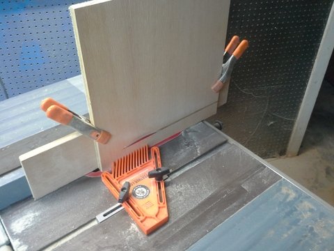 tablesaw setup for cutting zigzag bevels